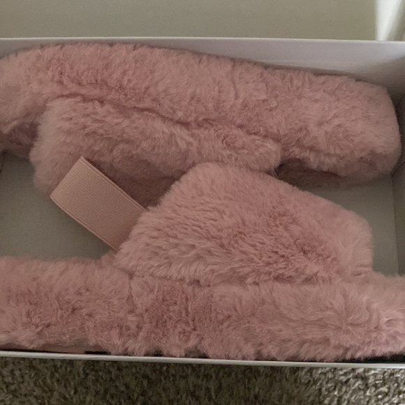 Cabana by crown and ivy slides - Picture 3 of 4